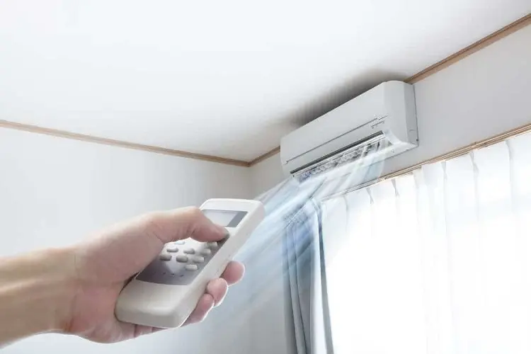 5 Bí Quyết Giữ Nhà Khô Thoáng Dù Trời Nồm Ẩm dung dieu hoa che do dry tu 1 2 gio 9